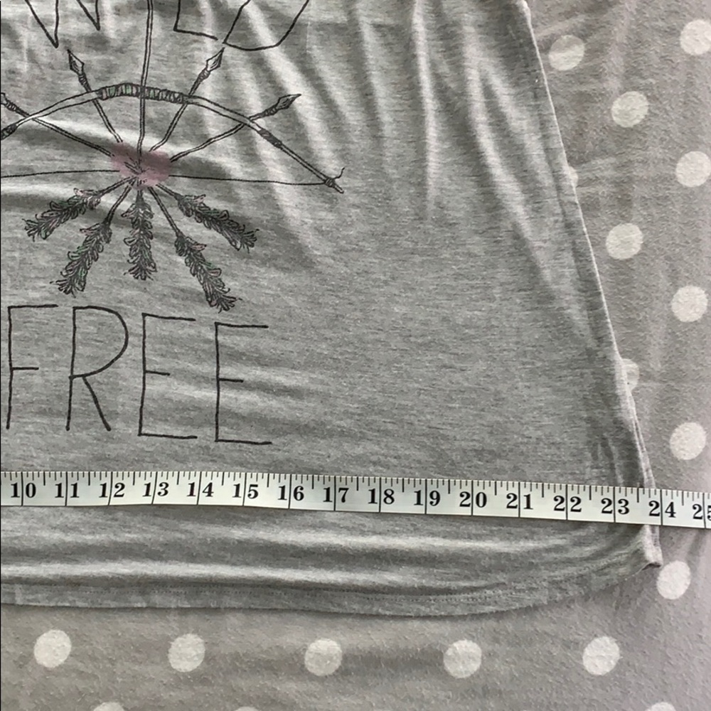 Threads Studio Tank Top - Picture 4 of 5